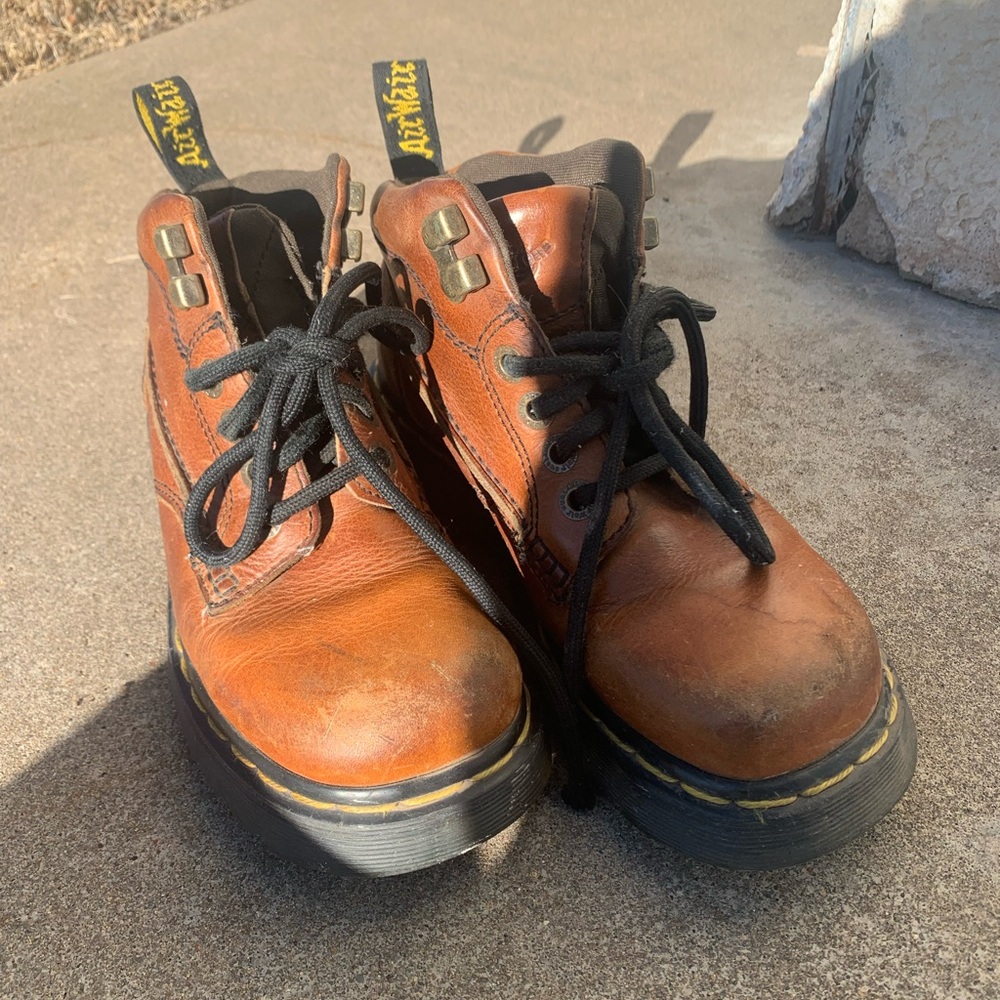 Vintage Doc Martens boots size 4